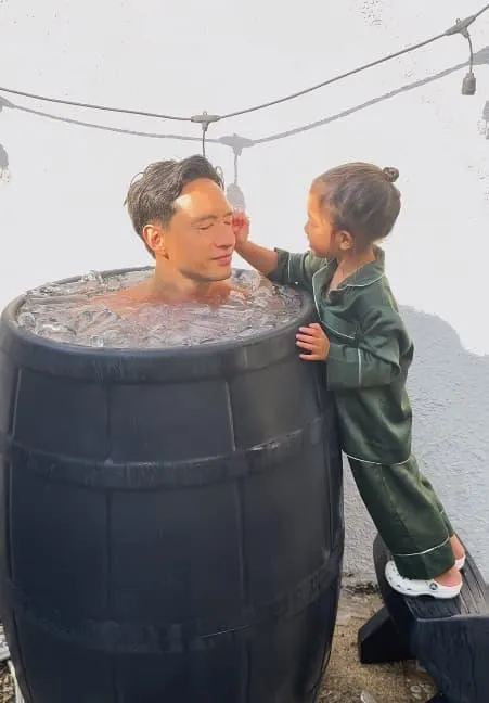 ngam-nuoc-da-co-tac-dung-gi-1