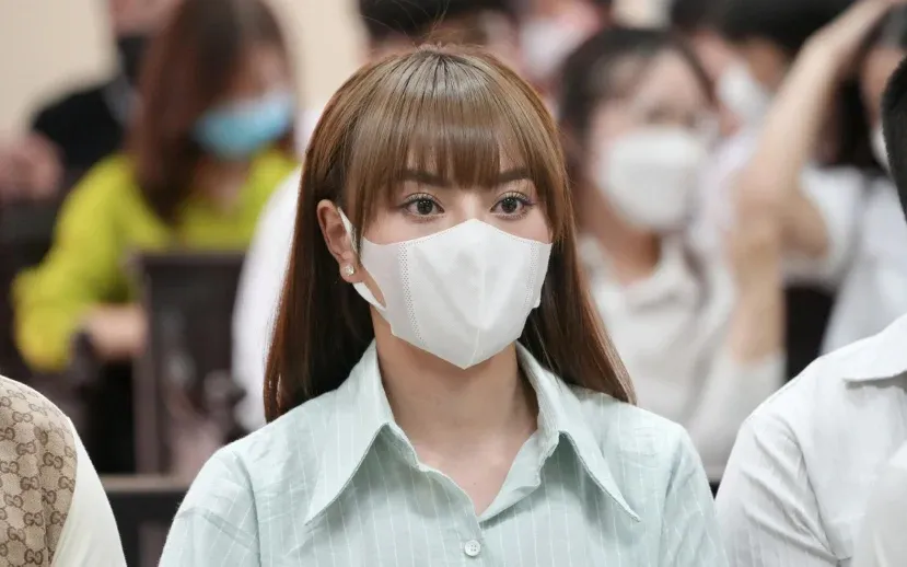 trang-nemo-xin-huong-an-treo-1