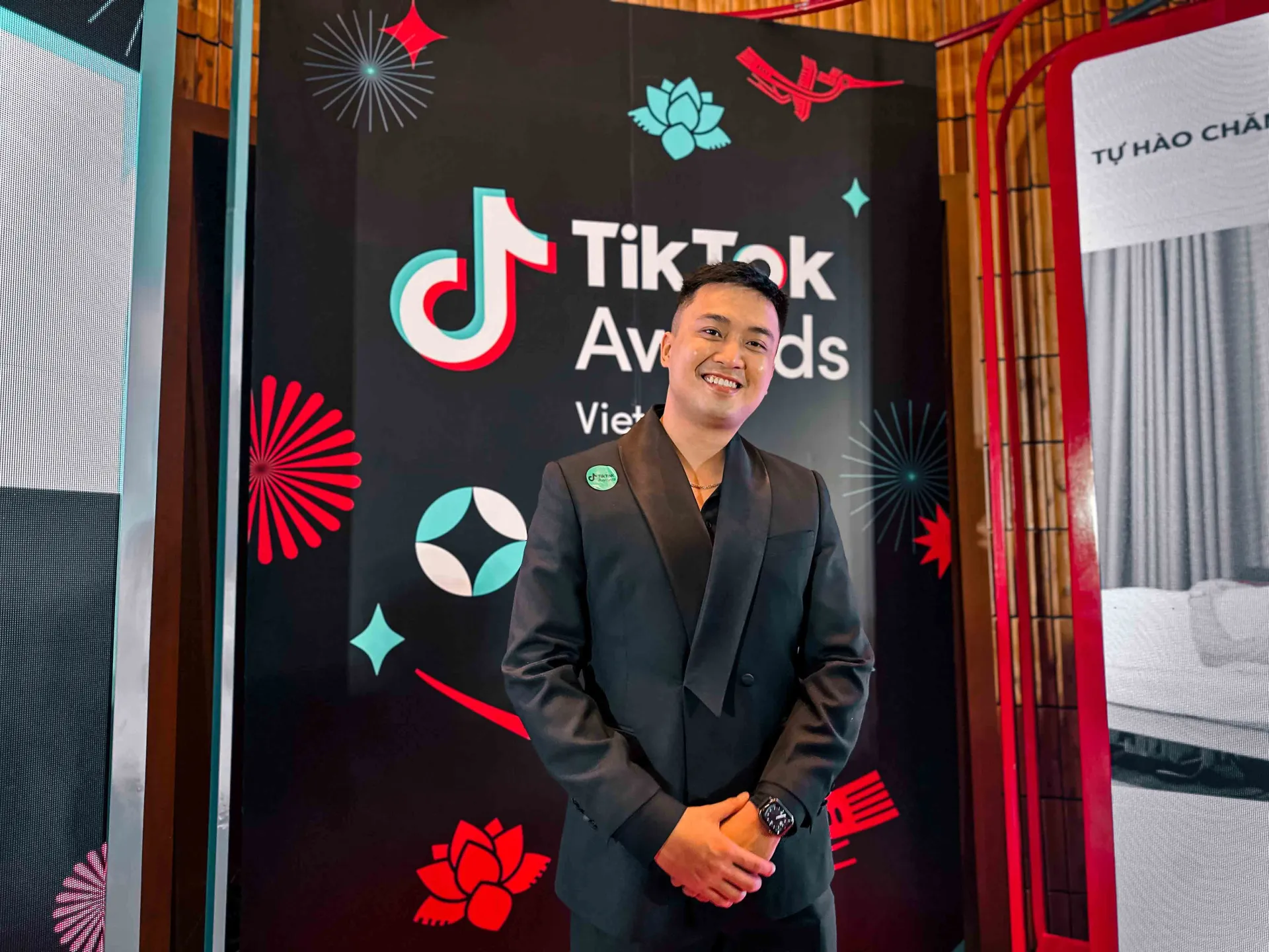 a-dinh-sg-tu-nhung-buoc-di-kho-khan-den-dau-chan-kho-phai