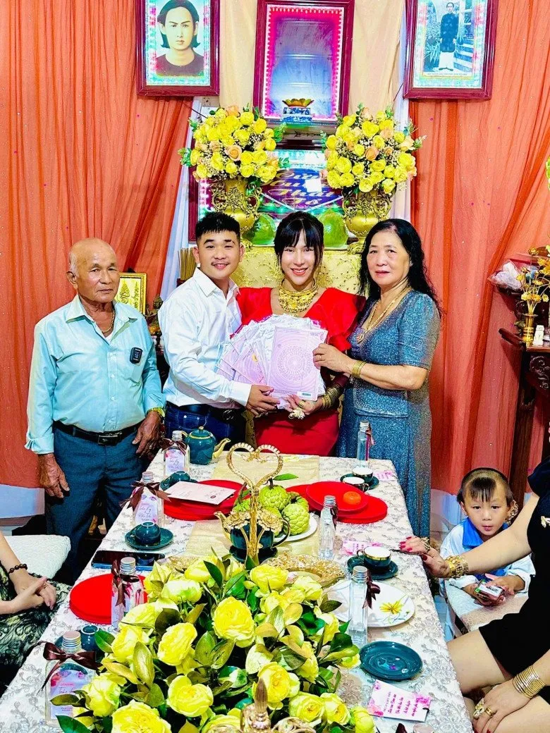 dam-cuoi-khung-o-an-giang-1