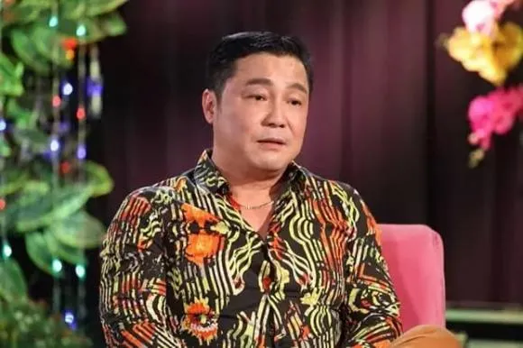 ly-hung-len-tieng-ve-tin-don-lay-vo-2