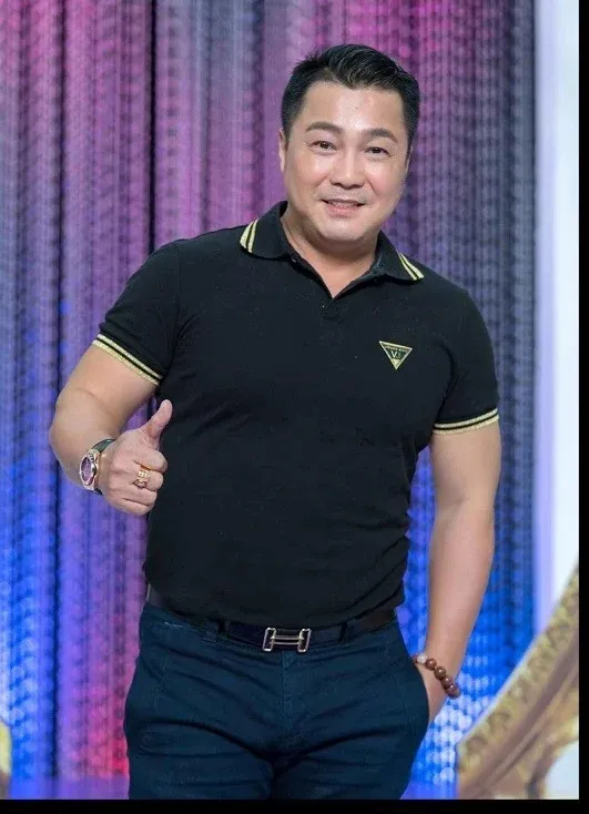 ly-hung-len-tieng-ve-tin-don-lay-vo-3