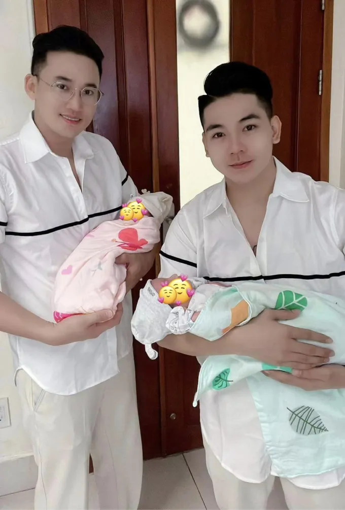 ha-tri-quang-thanh-doan-mua-xe-tang-bo-me-5