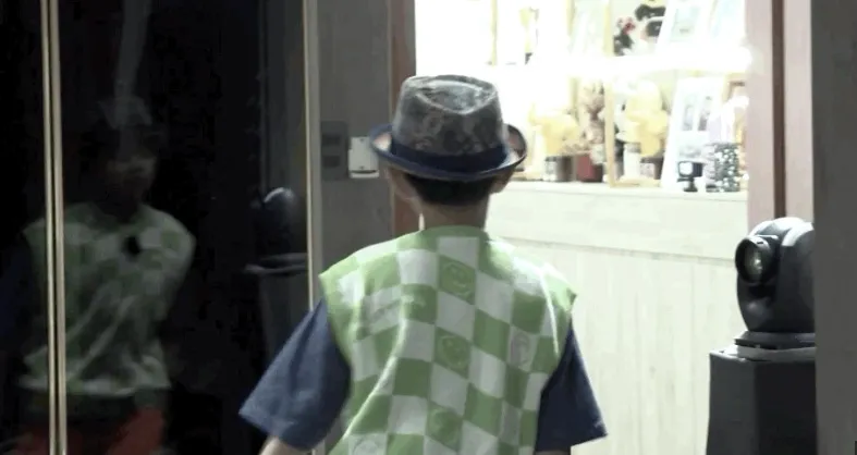 phan-hien-gay-tranh-cai-vi-thien-vi-con-gai-2