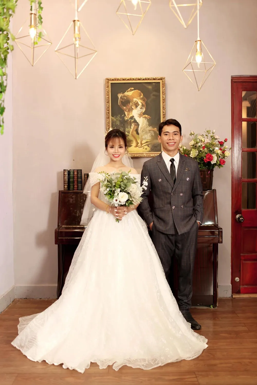 bau-truoc-cuoi-me-chong-mang-600trieu-cung-5-cay-vang-sang-ruoc-2