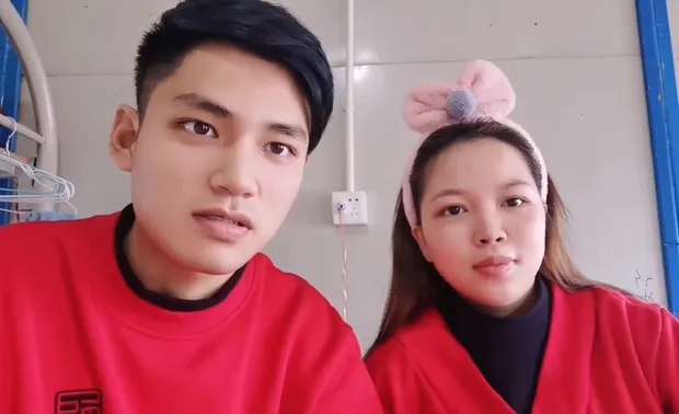 co-gai-viet-lay-chang-trai-trung-quoc-ngheo-me-vo-nhin-thay-nha-con-re-thi-choang-ngop-1