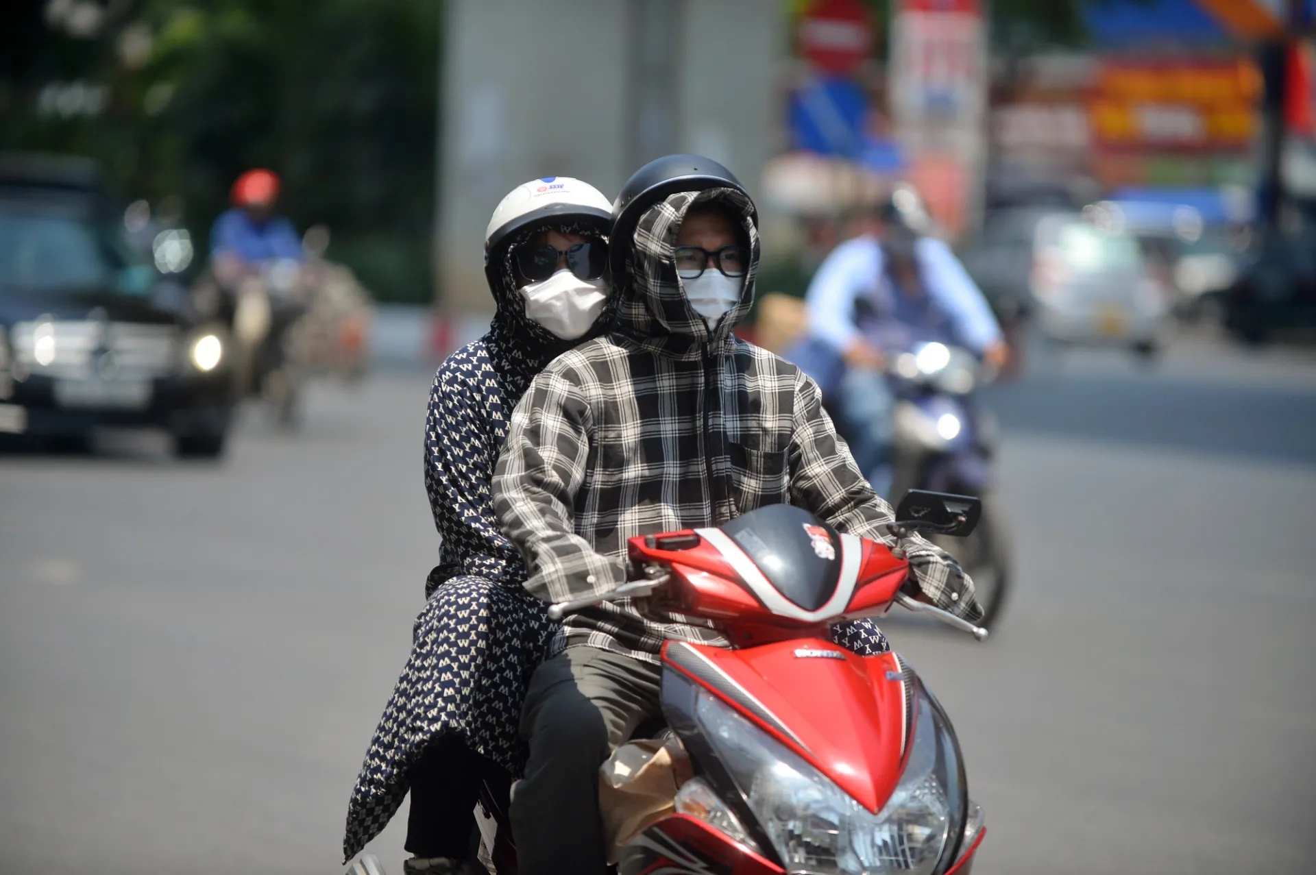 nhung-con-bao-anh-huong-den-viet-nam-1-thang-toi-2