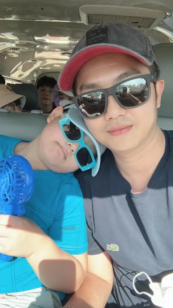 chong-cu-nhat-kim-anh-dua-con-trai-di-du-lich-con-khoe-anh-ben-tinh-moi-4