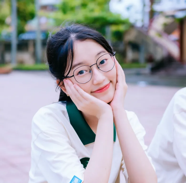 thu-khoa-toan-quoc-dang-ky-nganh-hoc-dinh-cua-dinh-o-truong-co-tieng-1