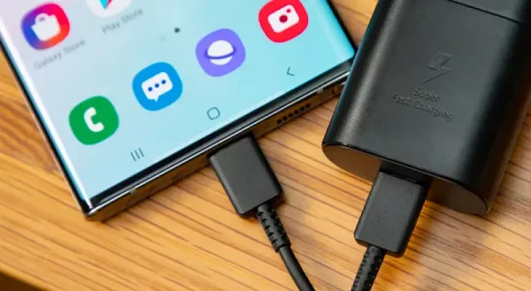 nhung-noi-khong-nen-sac-dien-thoai-de-tranh-ruoc-hoa-vao-than-3