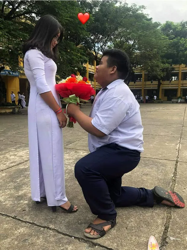 cap-doi-chenh-lech-ngoai-hinh-yeu-trong-giau-giem-suot-3-nam-co-gang-de-chung-minh-tinh-yeu-3