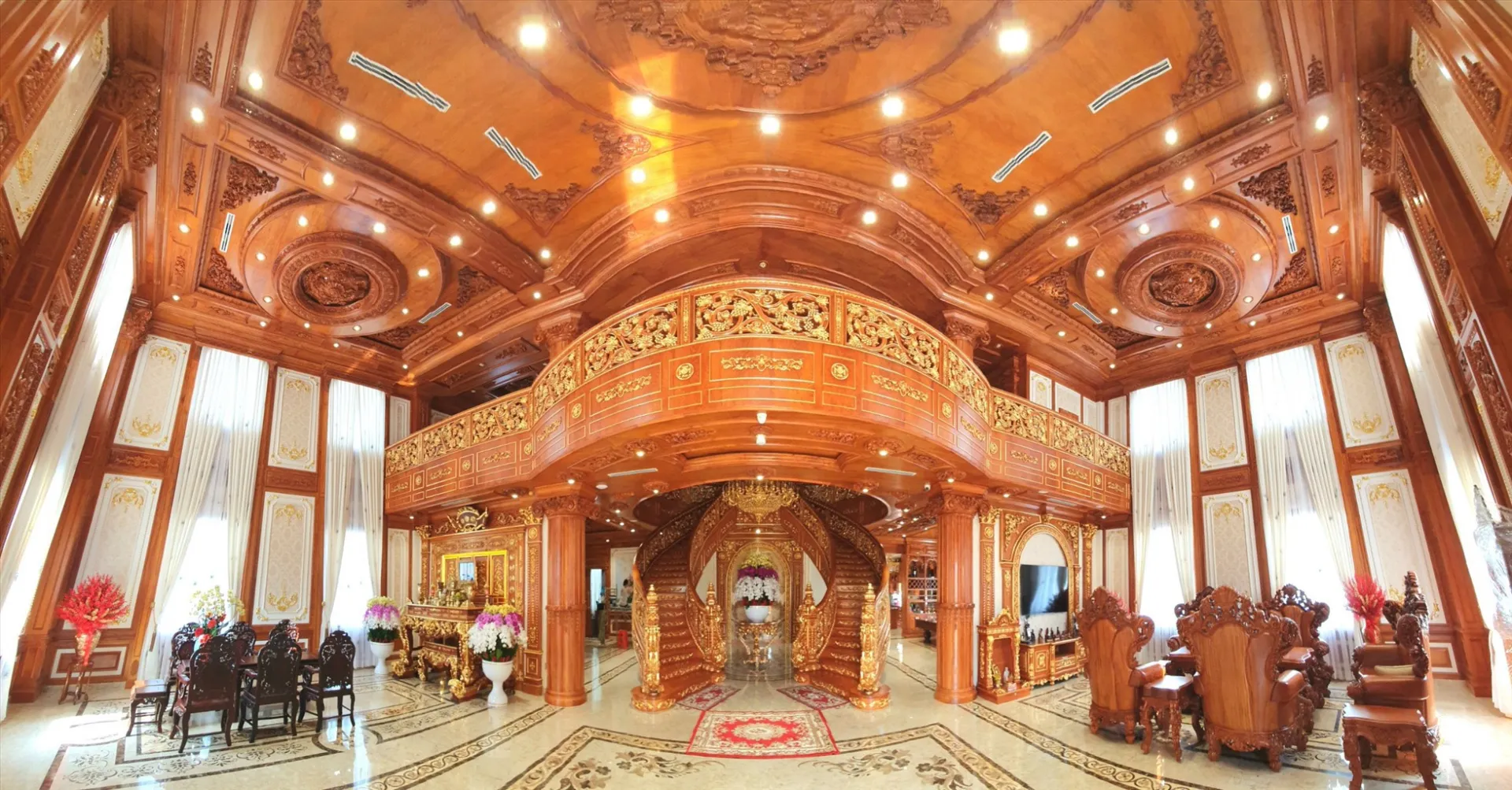 choang-ngop-truoc-lau-dai-co-dau-8-tuoi-150-ty-giua-vung-mien-tay-song-nuoc-3