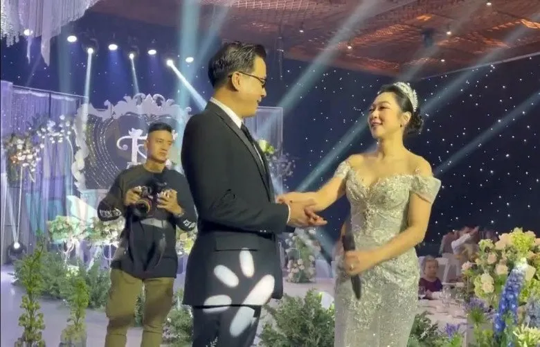 hau-chia-tay-ha-thanh-xuan-thang-ngo-an-y-nhan-nhu-mot-dieu-ve-phu-nu-3