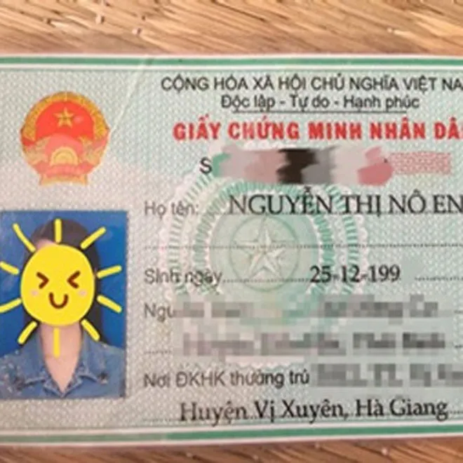 co-gai-xinh-dep-so-huu-ten-doc-la-2