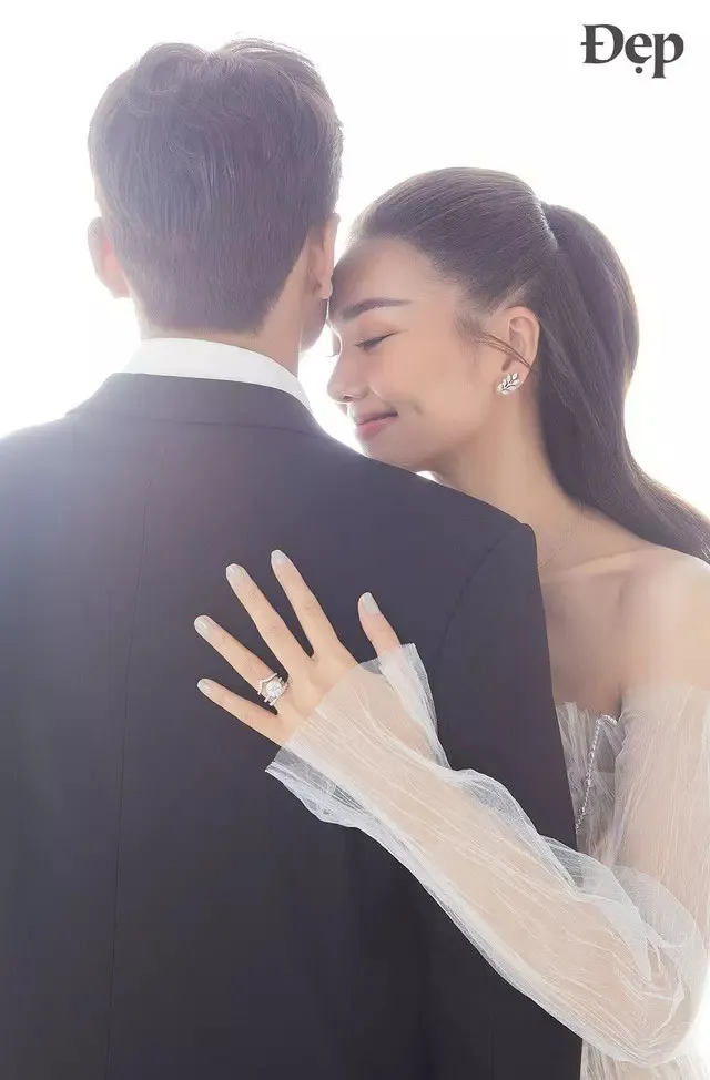 anh-cuoi-cua-thanh-hang-2