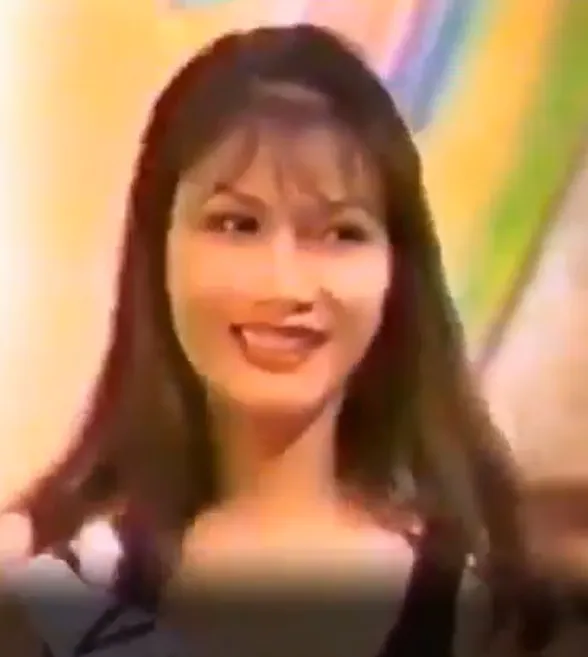 nang-a-hau-tu-nam-1994-hot-tro-lai-mxh-xuat-than-tri-thuc-hoc-van-cao-khien-nhieu-nguoi-nguong-mo-3