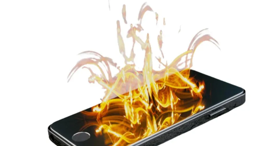 dien-thoai-thuong-xuyen-bi-nong-lam-ngay-cach-nay-de-ha-nhiet-nhanh-chong-1