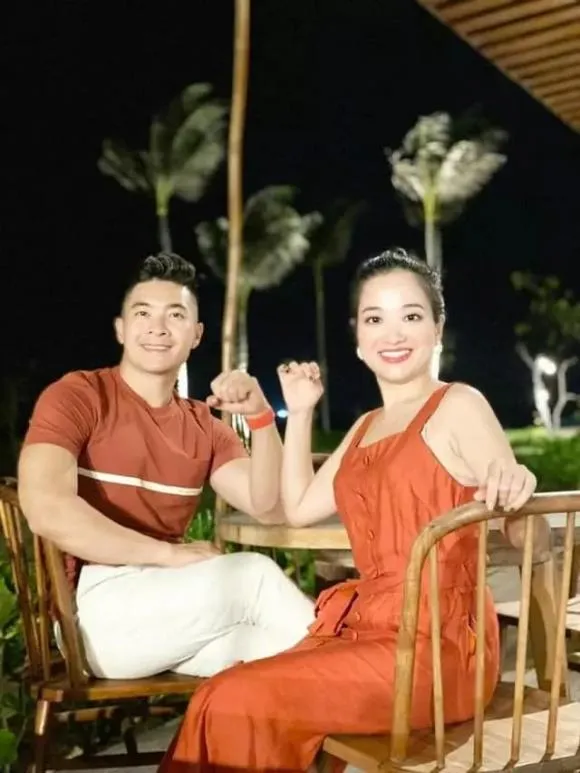 mc-hong-phuong-lan-dau-len-tieng-ve-vu-ong-xa-quoc-co-lam-xiec-tren-xe-may-3