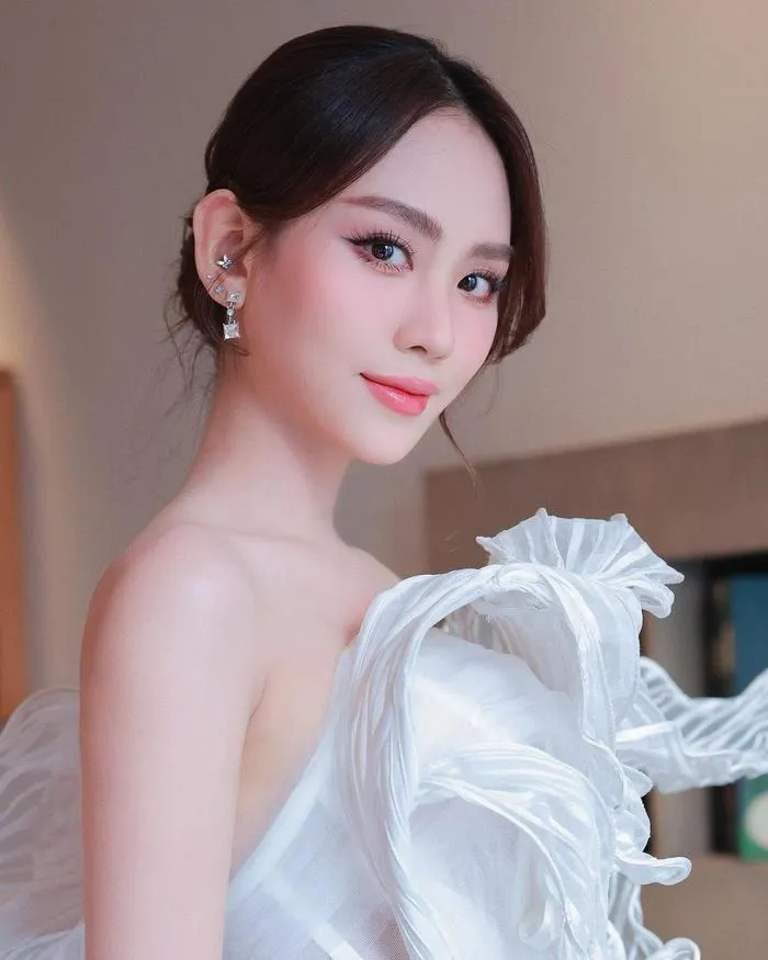 y-nhi-chia-se-khung-anh-thuong-nhat-sau-gan-1-tuan-du-hoc-uc-hoa-hau-mai-phuong-nhan-nhu-1-dieu-4