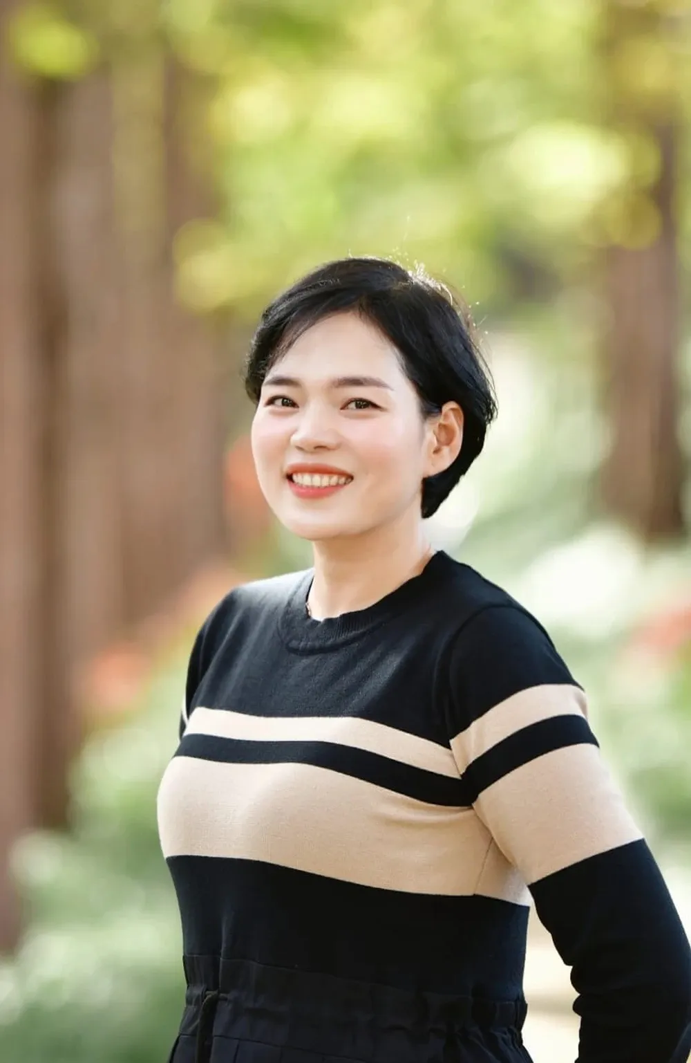 co-gai-nghe-an-sang-han-du-hoc-roi-lam-canh-sat-hien-mang-quan-ham-thuong-uy-3