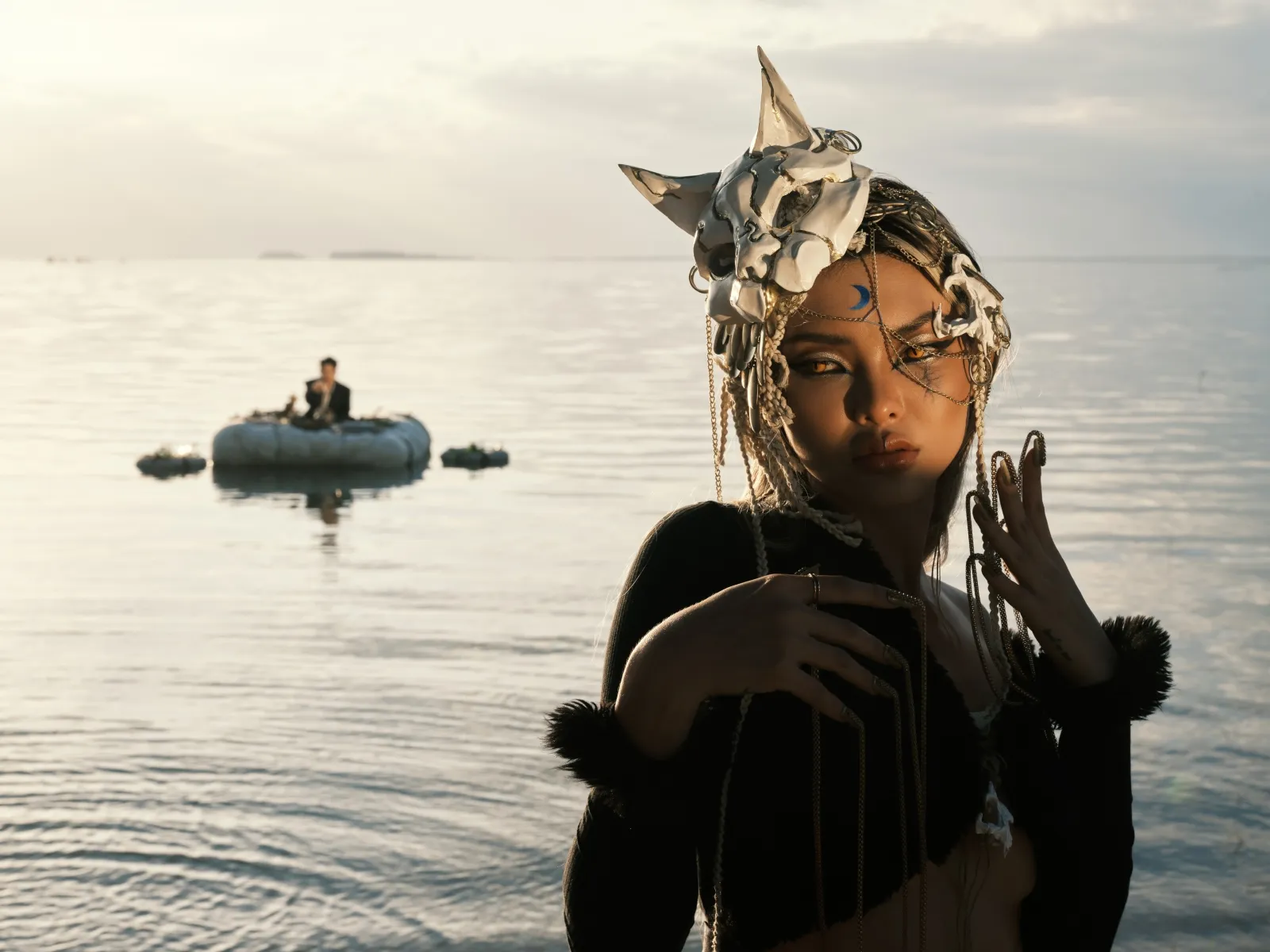 hoang-ton-tung-mv-thu-2-sau-1-tuan-thu-nghiem-the-loai-nhac-moi-lyrics-goi-cam1