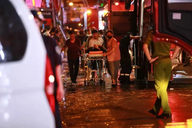 vu-chay-nha-tren-pho-dinh-cong-ha-khien-4-nguoi-ra-di-mai-mai-2