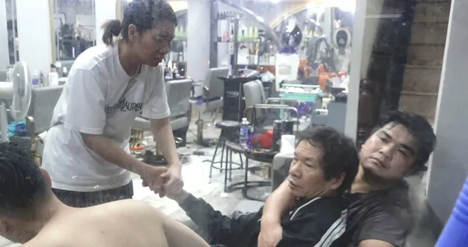 vu-chay-nha-tren-pho-dinh-cong-ha-khien-4-nguoi-ra-di-mai-mai-4