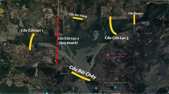 vinh-bien-cua-viet-nam-la-noi-hoi-tu-cua-8-cua-song-rong-chi-18m2-nhung-lai-co-den-5-cay-cau-bac-qua-3