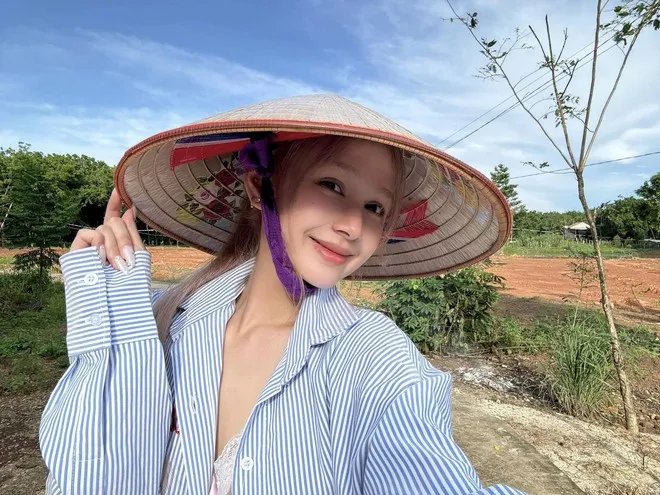 sau-khi-con-trai-ly-hon-me-xemesis-lan-dau-nhan-xet-ve-xoai-non-2