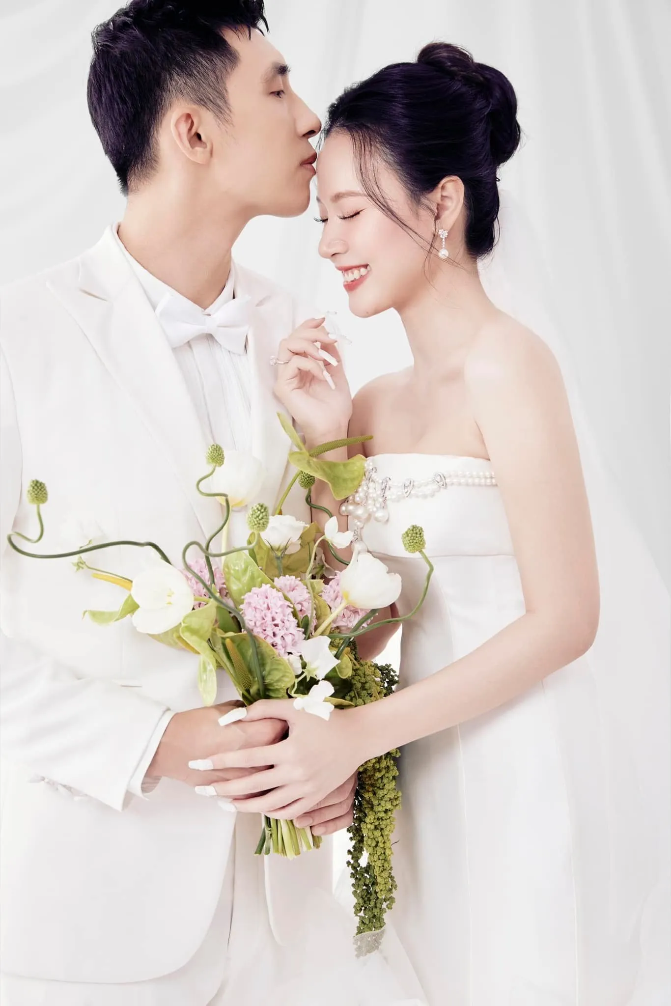 truoc-gio-g-hon-le-hao-mon-co-dau-midu-tung-bo-anh-cuoi-cuoi-cung-dan-khach-moi-non-nao-3