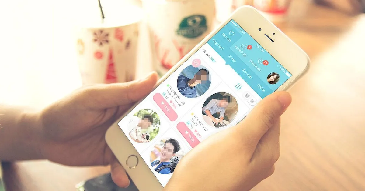 gap-ban-gai-quen-qua-mang-o-khach-san-sang-hom-sau-tinh-day-chang-trai-soc-nang-2