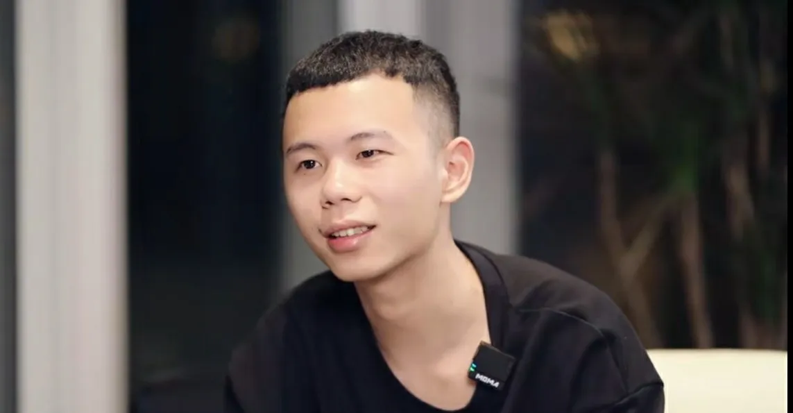 khoi-nghiep-tu-hai-ban-tay-trang-chang-trai-1998-kiem-65ty-nam-1