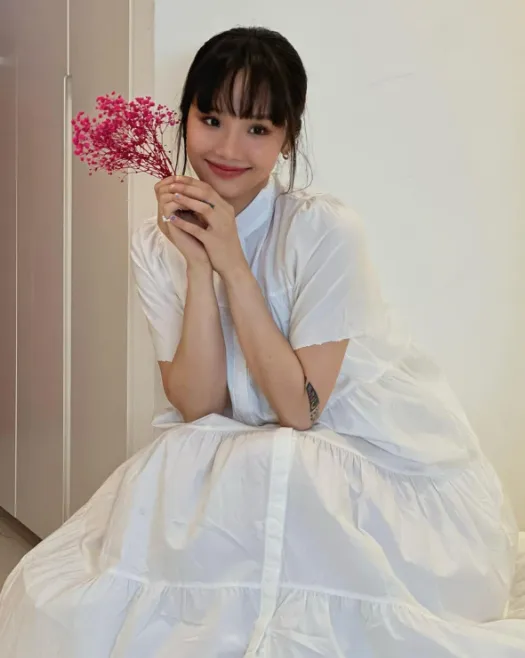 giua-luc-miu-le-ro-tin-hen-ho-karik-co-dong-thai-la-5