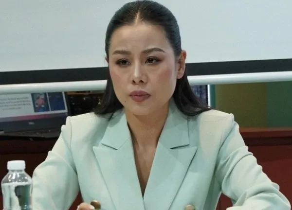 doan-clip-nam-thu-den-homestay-de-doi-chat-he-lo-them-nhieu-tinh-tiet-moi-2