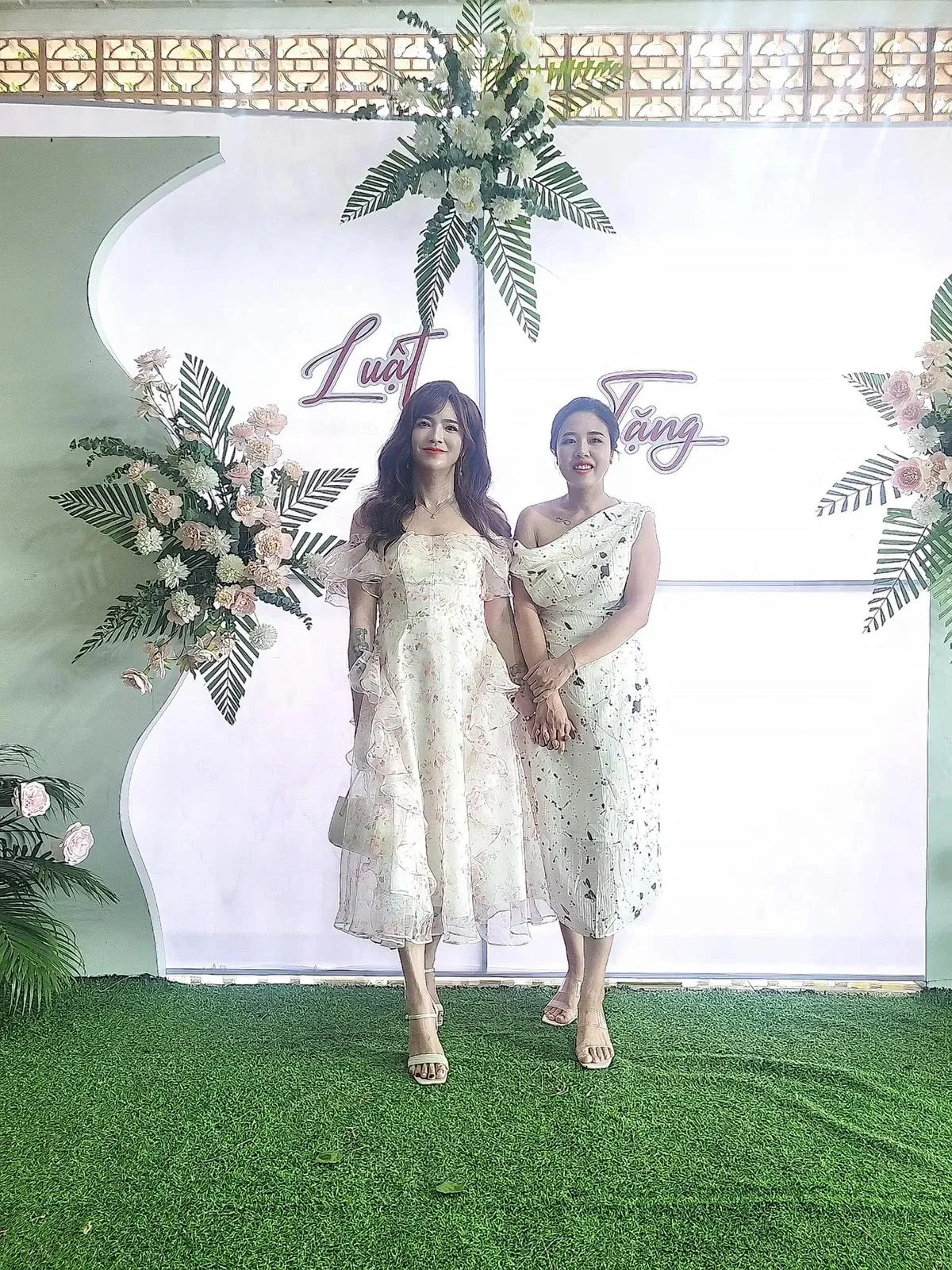 nguoi-chong-da-nang-chuyen-gioi-thanh-phu-nu-khoe-voc-dang-thanh-manh-va-vong-eo-thon-gon-6