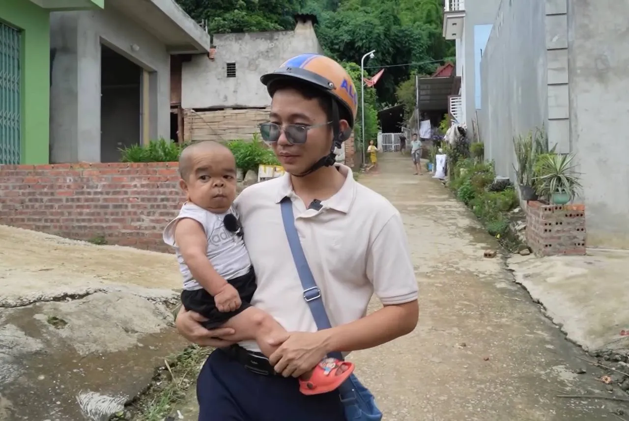 nguoi-dan-ong-32-tuoi-o-son-la-nhung-voc-dang-nhu-tre-len-3-5