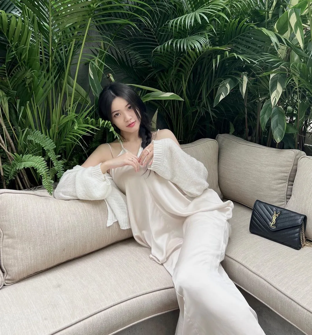 hoa-ra-tan-hoa-hau-gen-z-tung-len-ban-tin-thoi-su-cach-day-2-nam-7