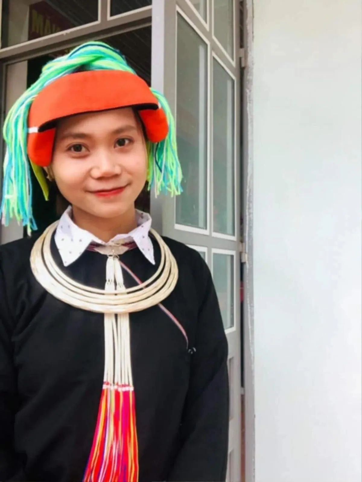 co-gai-duoc-cu-dat-cho-cai-ten-doc-la-va-kho-phat-am-1