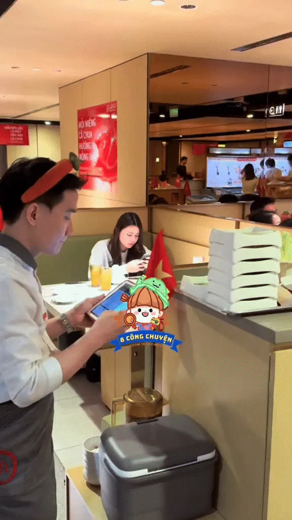 hat-de-qua-ong-kinh-team-qua-duong-nhan-sac-camera-thuong-gay-chu-y-1