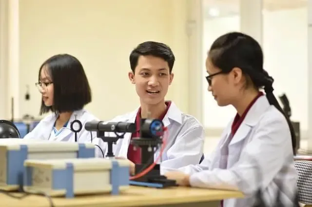 5-nganh-hoc-hot-nhung-viet-nam-it-nguoi-theo-hoc-3