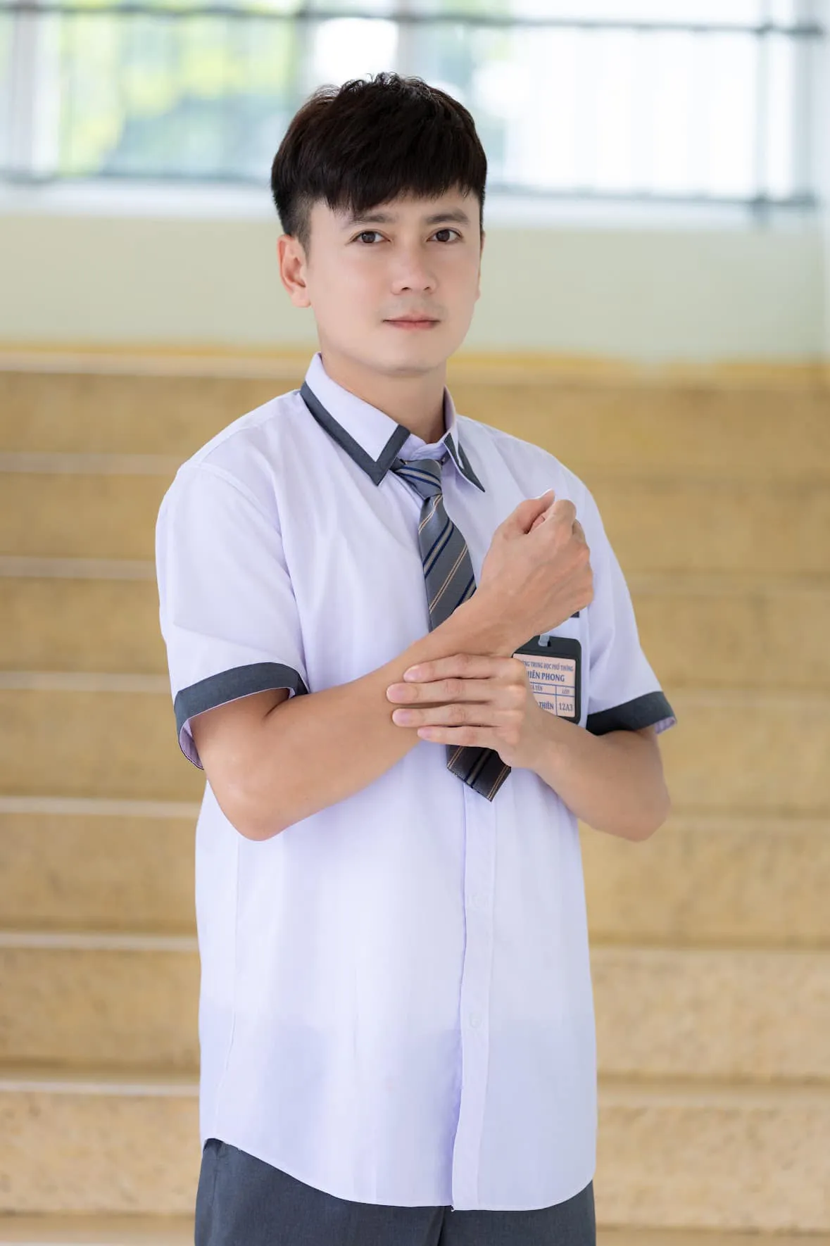 nam-dien-vien-viet-bao-tin-tang-su-3