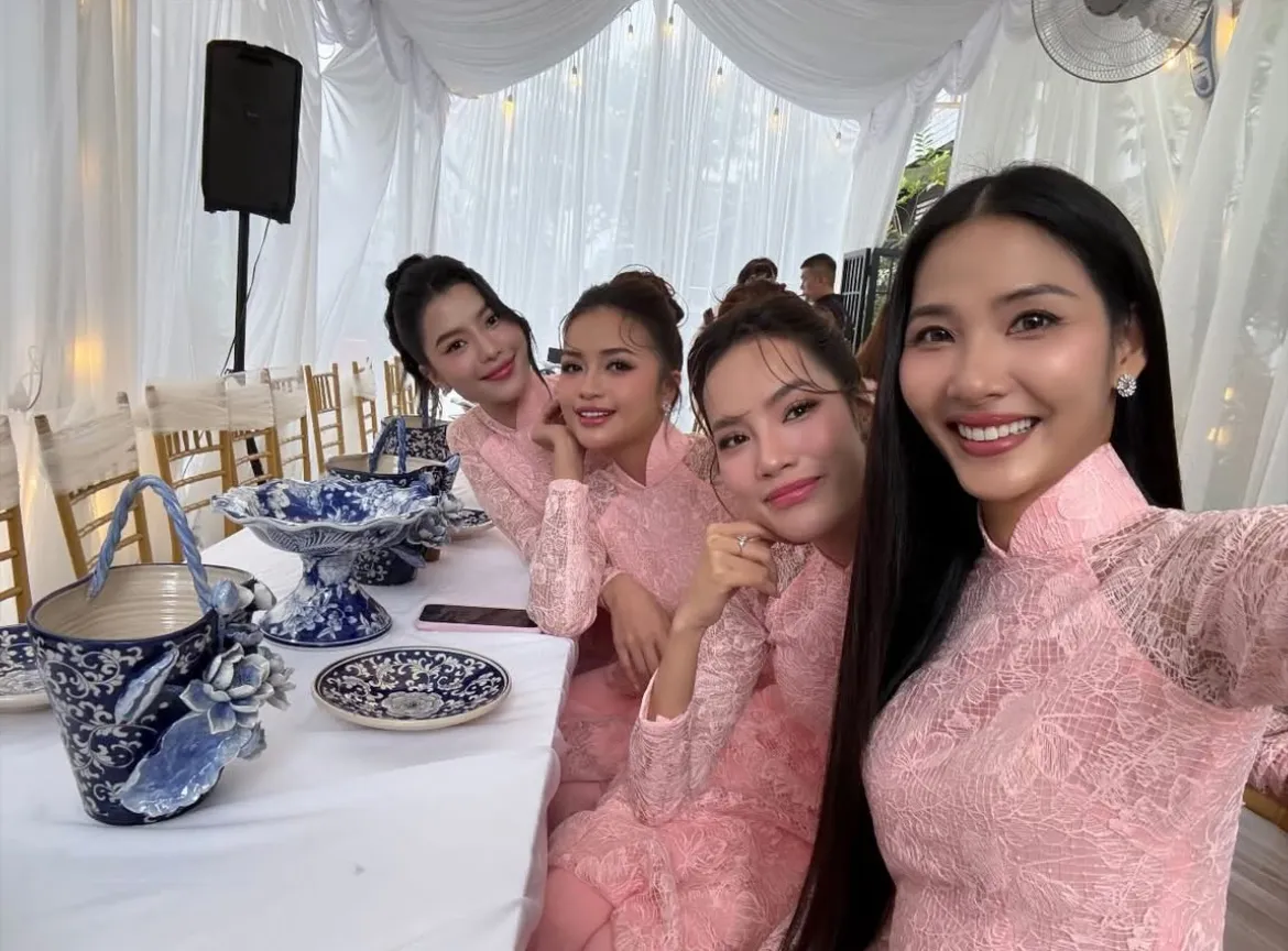 dam-hoi-hoa-hau-khanh-van-3