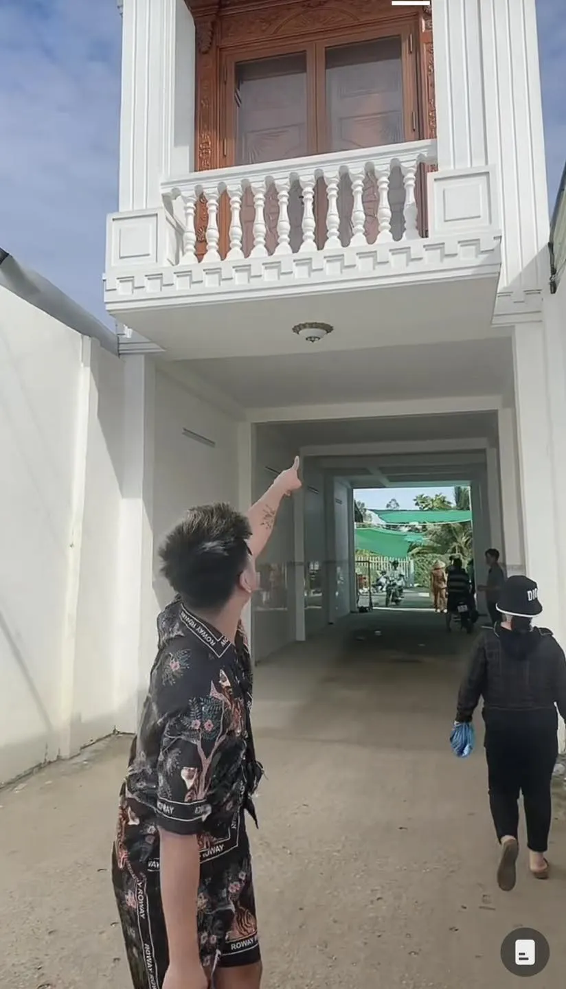 353062988_901898301296366_2347654614260064225_n