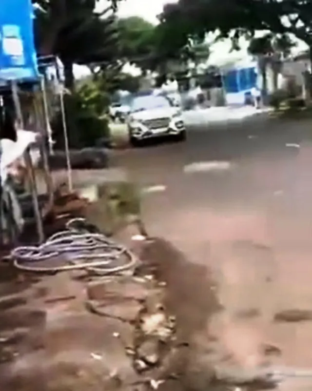 nguoi-phu-nu-chui-tan-te-lao-cong1