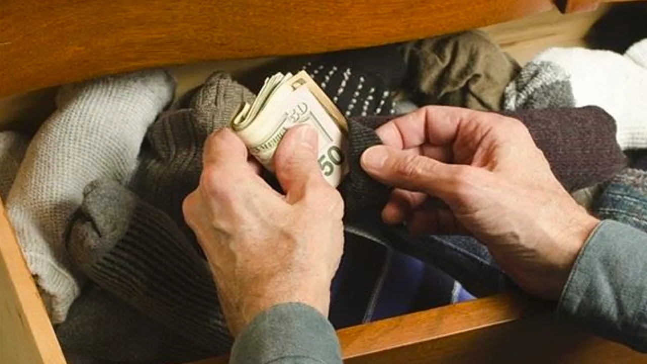 hai-me-con-tim-quy-den-cua-bo-thi-ra-ca-kho-bau