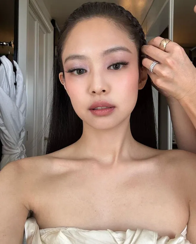 jennie-blackpink-giu-da-san-chac-giam-phu-ne-nho-1-chau-da-lanh-2