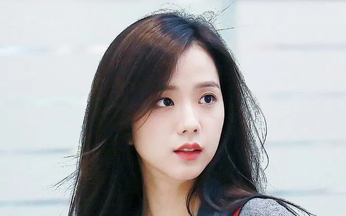 hoc-van-dang-chu-y-cua-cap-doi-ahn-bo-hyun-va-jisoo-5