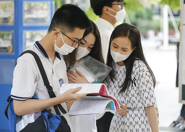 cong-bo-diem-chuan-xet-tuyen-dai-hoc-truoc-17-gio-ngay-22-8-1