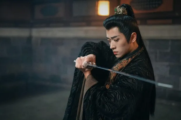 my-nam-hot-nhat-hien-nay-co-man-gia-gai-khien-netizen-thich-thu 2