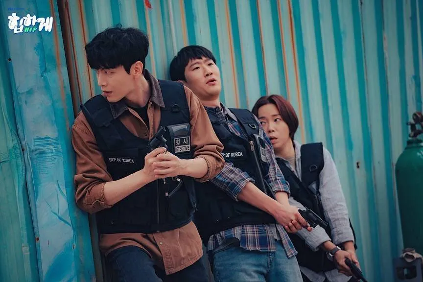 ban-tay-ma-thuat.5jpg